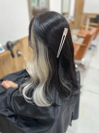 ロング カラー Kana .のヘアスタイル