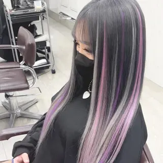 ロング PREss Natsumiのヘアスタイル
