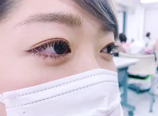 マツエク・マツパ 石渡このみ 🍊レイヤーカットのヘアスタイル