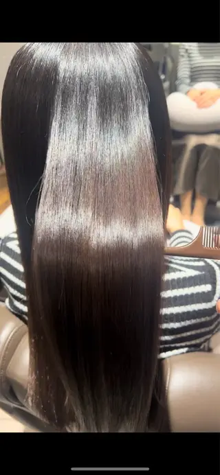 ロング スパニスト おおつかちなつのヘアスタイル