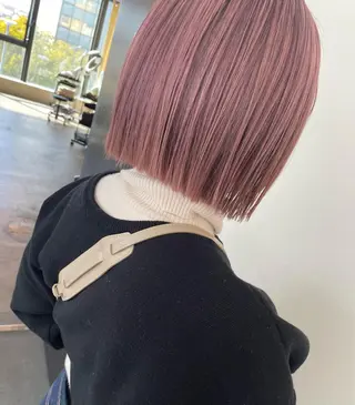 ショート カラー tablier所属・tablier 熊谷日菜子のヘアスタイル