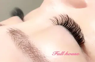 マツエク・マツパ familiar所属・familiar 【フェイシャル】のエステ・リラクイメージ