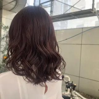 ミディアム カラー 山崎 絵莉香のヘアスタイル