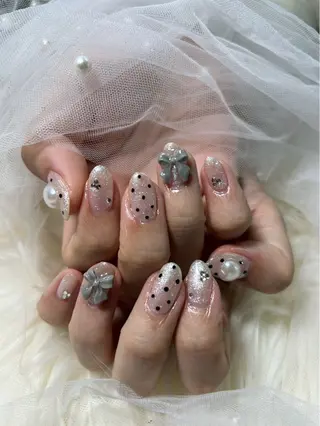 ネイル Hanaai Salonスニタのネイルデザイン