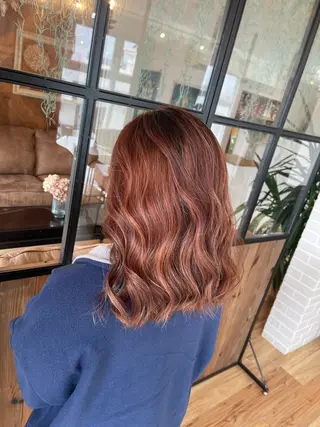 カラー LA BELLA所属・LA BELLA マリナのヘアスタイル