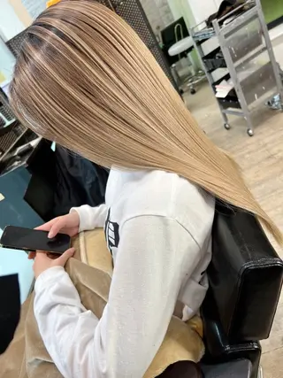 カラー 髪質改善美髪特化 ルイス奈良のヘアスタイル