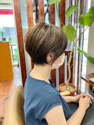 ショート 大人女子ショート 髪質改善山口耕祐のヘアスタイル