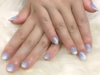 ネイル Ruri. hのネイルデザイン