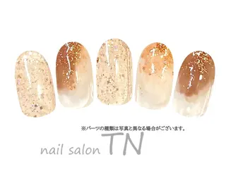 ネイル 矢川 まどかのネイルデザイン