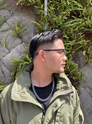 メンズ brunt jet所属・関 晃哉のヘアスタイル