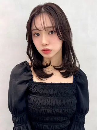 セミロング カラー 透明感カラー🪽🫧 noaのヘアスタイル