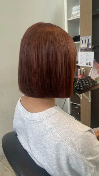 ショート カラー ブリーチ/髪質改善/ ハイトーン/暖色のヘアスタイル