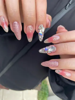 ロング カラー ヘアアレンジ キッズ ネイル マツエク・マツパ アイブロウ 福田 加奈のネイルデザイン