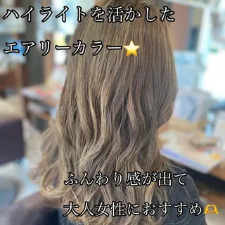 セミロング 加藤 実穂のヘアスタイル