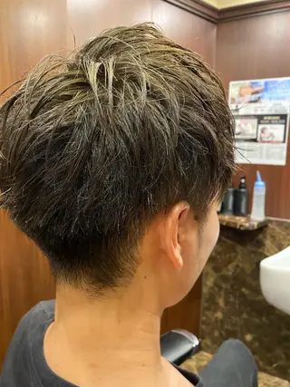 ミディアム 齋藤 大晟のヘアスタイル