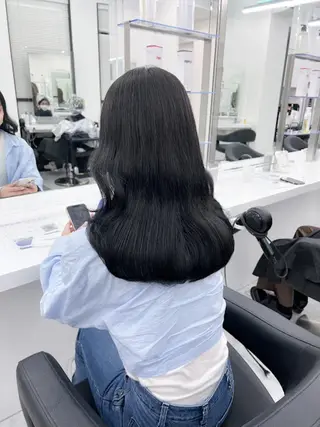 カラー official TUNE銀座🪄✨のヘアスタイル
