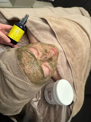 エステ✖️ネイル Feelのネイルデザイン