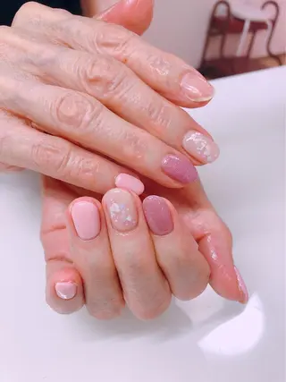 ネイル Lily Roseスタッフ一同のマツエク・マツパデザイン