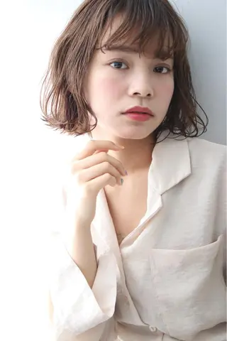 ミディアム パーマ 透明感・艶カラー/ 坂田友梨奈のヘアスタイル