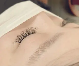 マツエク・マツパ Nordlys Room所属・やまにたゆか🌿 Nordlysのマツエク・マツパデザイン