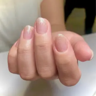 ネイル Aya Mauleaのネイルデザイン