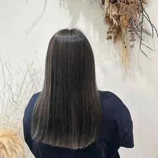 カラー 岩本みるか/ 暖色カラー/ベージュのヘアスタイル