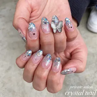 ネイル Crystal Nailのネイルデザイン