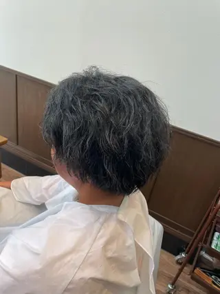 カラー パーマ メンズ 長屋 裕也のヘアスタイル