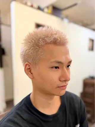 ショート カラー メンズ メンズ/スパイキー ショート/isseyのヘアスタイル