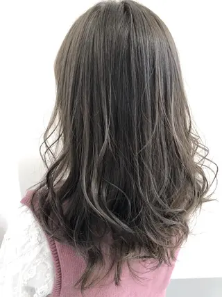 セミロング カラー OFF YUYAのヘアスタイル