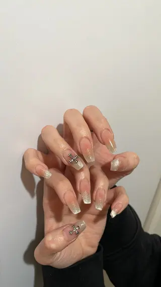 ネイル Ami 🦥のネイルデザイン