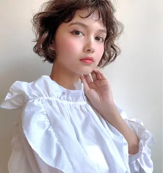 ショート カラー パーマ JYUNESU表参道所属・韓国ヘア🇰🇷🎀 透明感カラーのヘアスタイル