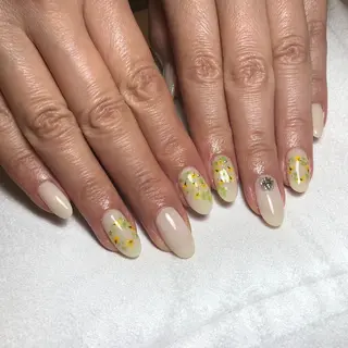 ネイル Nail salon アトリエジョワ　金山のネイルデザイン