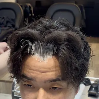 ショート メンズ 倉持 誠也　フェザーパーマのヘアスタイル