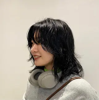 ミディアム 本田 聖のヘアスタイル