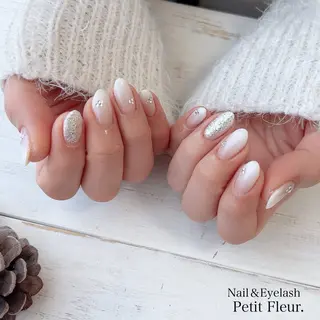 ネイル Petit Fleur所属・青柳 亜梨奈のマツエク・マツパデザイン