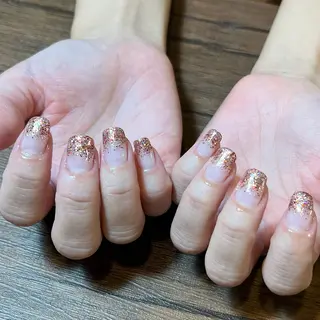 ネイル HENRIETTA NAILSALONのネイルデザイン