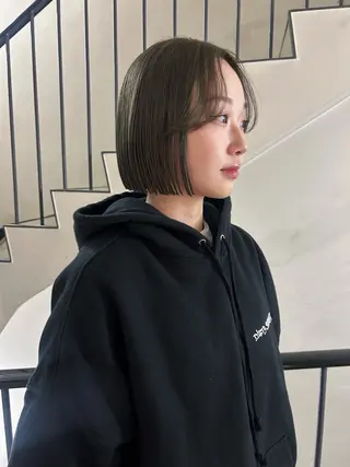 ショート カラー Vibe所属・hanami パーマ/透明感カラーのヘアスタイル