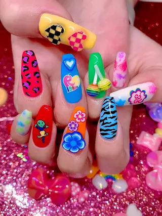 ネイル シェアサロンLei.g(レイジー)所属・3Dアートネイル💗 都築レナのネイルデザイン