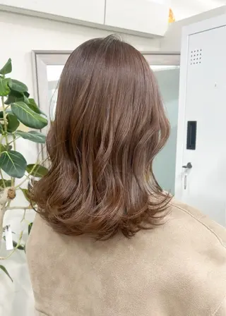 ミディアム 中川 ほのかのヘアスタイル