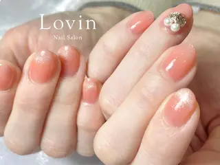 ネイル パラジェルプレミアムサロン nail care &spa Lovin［ラヴィン］所属・Azegami Minaのネイルデザイン