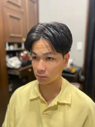 パーマ メンズ 横浜フェードカット 田嶋勇祐のヘアスタイル