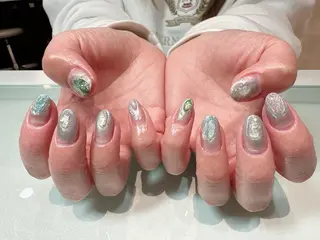 ネイル レナークアリア ネイリスト高橋のネイルデザイン