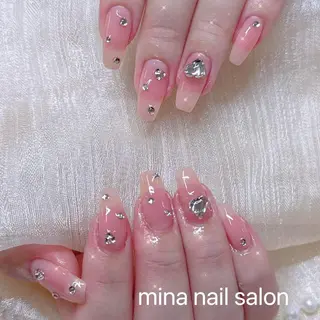 ネイル 晴香 ✨のネイルデザイン