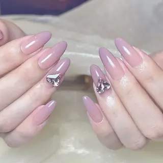 ネイル RAFFINE haru🦋🩵のネイルデザイン