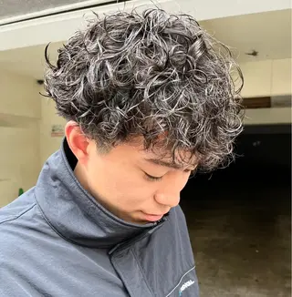 パーマ メンズ 猪原 海斗メンズパーマのヘアスタイル