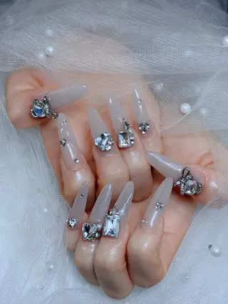 ネイル Lumi Nail 新大久保3‘のネイルデザイン