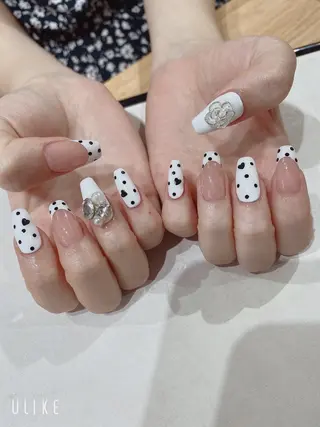 ミディアム JNA認定講師🌸 RIEのネイルデザイン