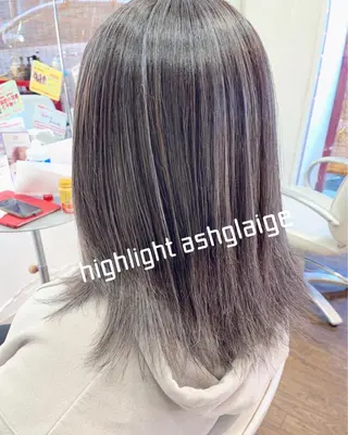 ミディアム カラー GLAD 萩原のヘアスタイル