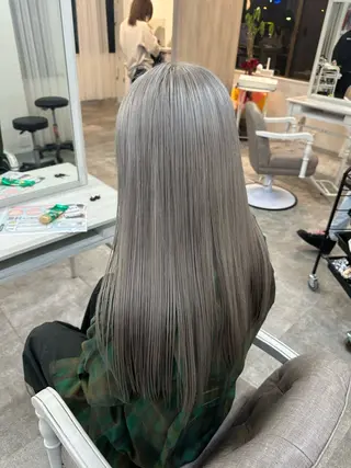 カラー 河野 さくらのヘアスタイル